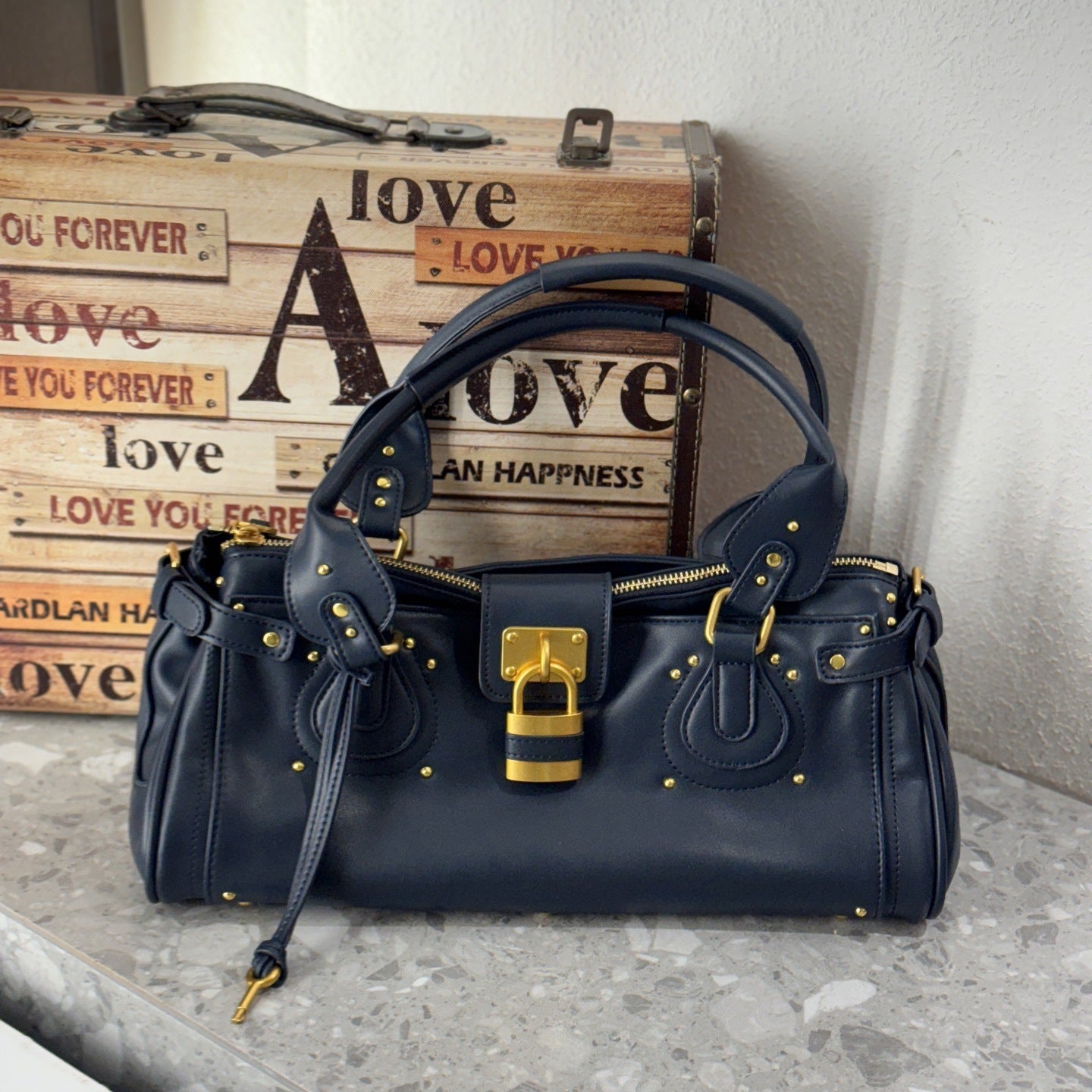 Vintage Distressed Padlock Bag Fashionable Handheld Crossbody Bag for Women