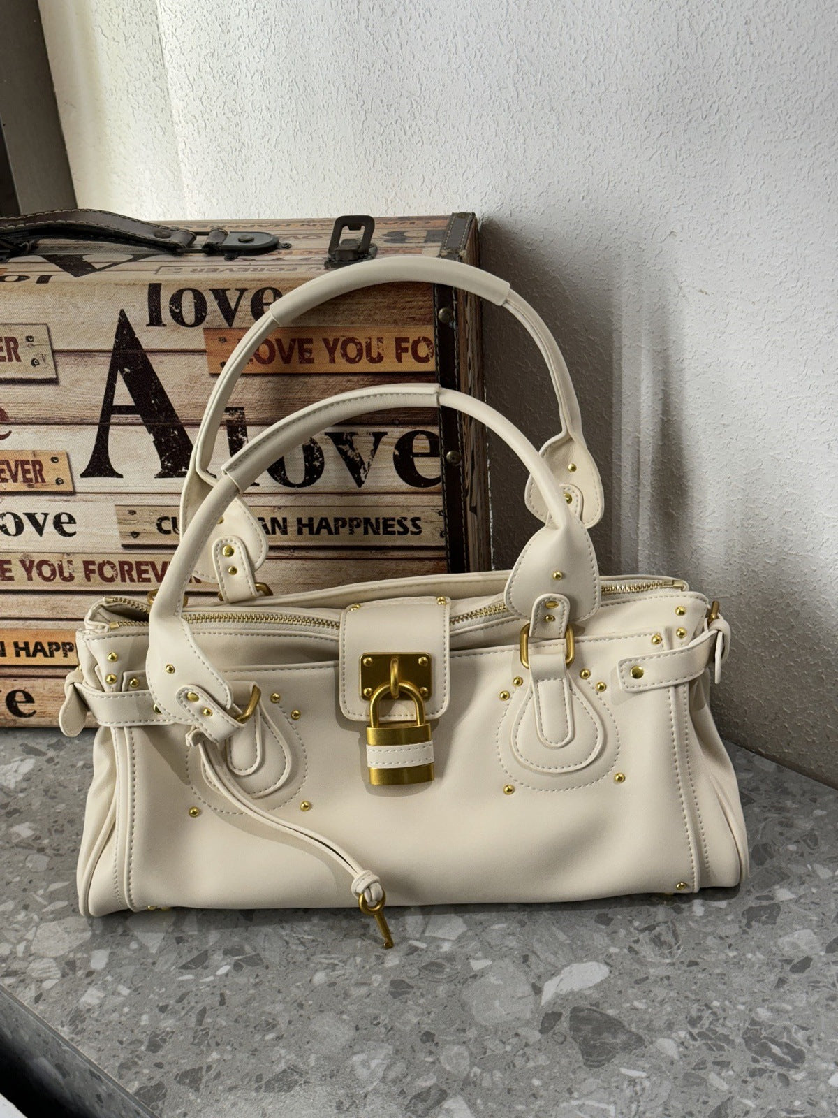 Vintage Distressed Padlock Bag Fashionable Handheld Crossbody Bag for Women