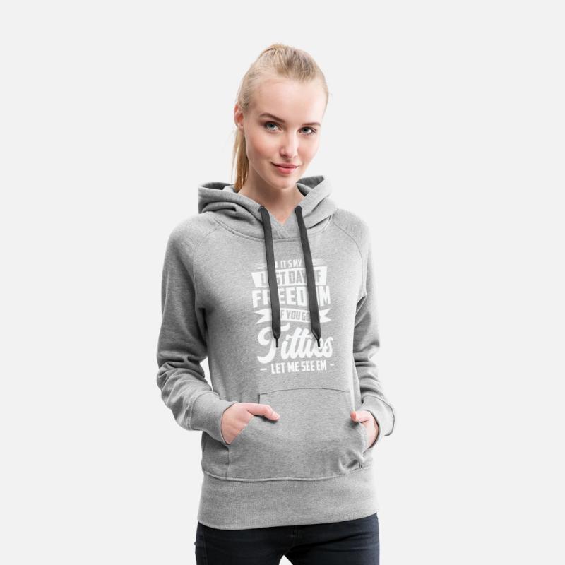 Bachelor Drinking Freedom Titties Bachelor Party