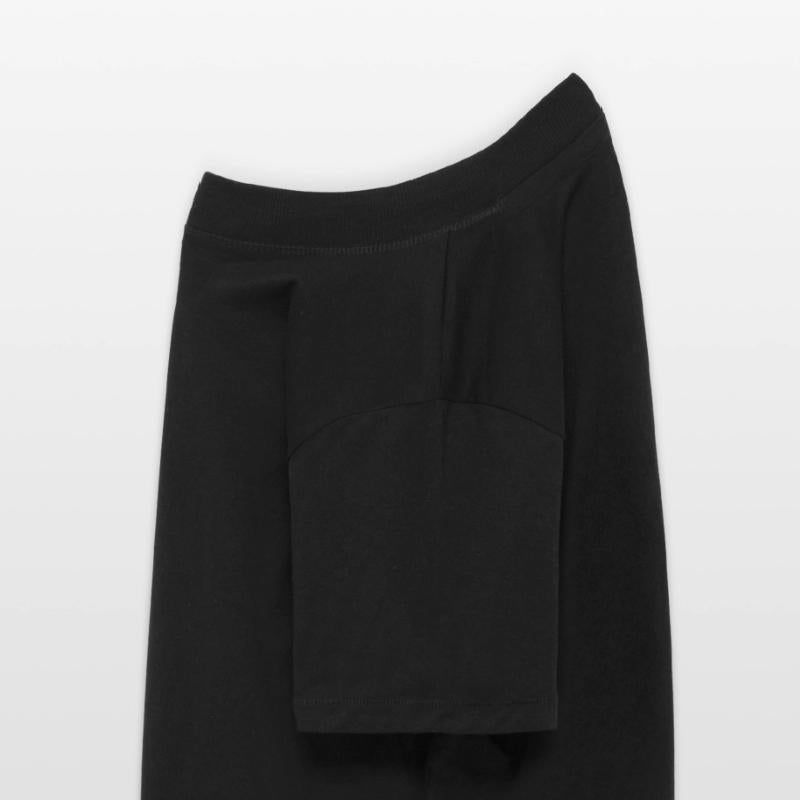 Be the light in darkness